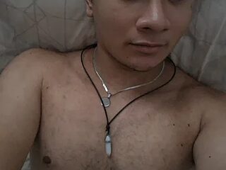 Ninfetinho70 live webcam thumbnail