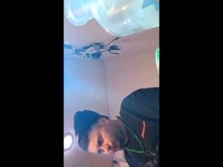 nicedude4200 live webcam thumbnail