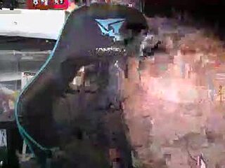 nicholaastavrou19 live webcam thumbnail