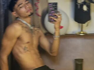 nick_acost live webcam thumbnail
