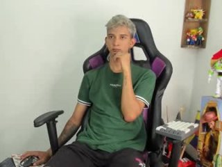 nick_greey live webcam thumbnail