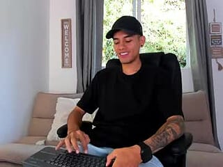 nickcopeer_ live webcam thumbnail