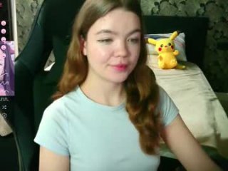 nicolemeew live webcam thumbnail