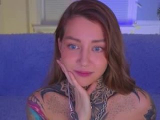 nicoleog live webcam thumbnail