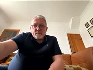 nighthawk113205 live webcam thumbnail