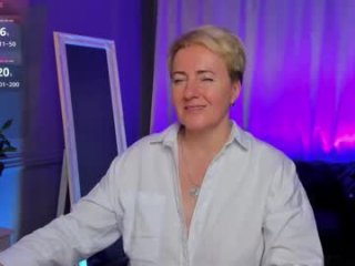 nika_smit live webcam thumbnail