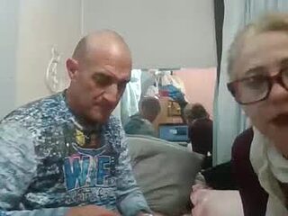 nikkis214 live webcam thumbnail