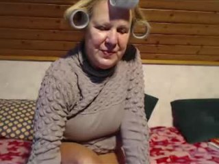 nikole111 live webcam thumbnail