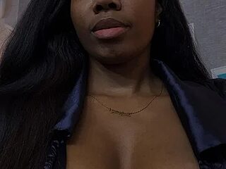 nina_bae live webcam thumbnail
