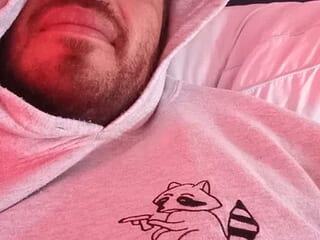 ninelLed live webcam thumbnail
