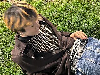 Noah_blackwood live webcam thumbnail