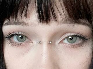 NoirEva live webcam thumbnail