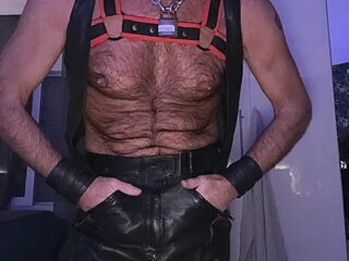 NottsLeather live webcam thumbnail