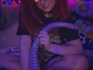 NovaLove2002 live webcam thumbnail