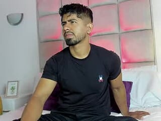 noahbrooks1 live webcam thumbnail