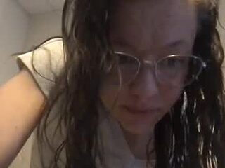 norabarnacle93 live webcam thumbnail