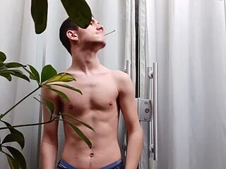 novinhoexibicionista live webcam thumbnail