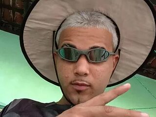 novinhokk22 live webcam thumbnail