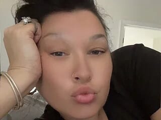 NUTTERBUTTA live webcam thumbnail