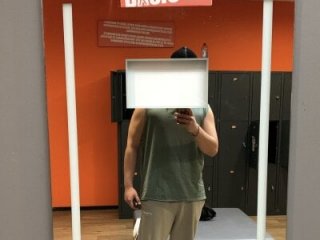 Nudistboyy22 live webcam thumbnail