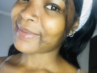 NunuBerry16 live webcam thumbnail