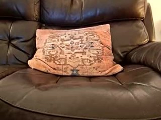 nudestud887 live webcam thumbnail