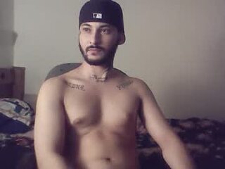 nut_guy live webcam thumbnail