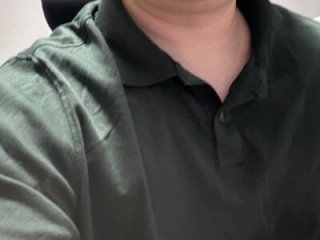 OfficeBoy_M live webcam thumbnail