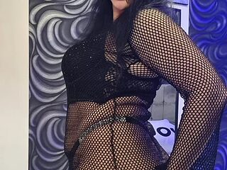 OhhhLauraxx live webcam thumbnail