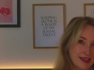 oh_kitty live webcam thumbnail