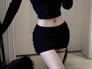 okyssa live webcam thumbnail