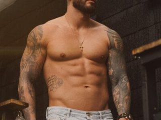 OLIVER_COLT live webcam thumbnail