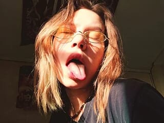 Olivianna live webcam thumbnail