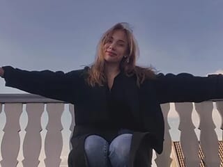 OlyMayer live webcam thumbnail