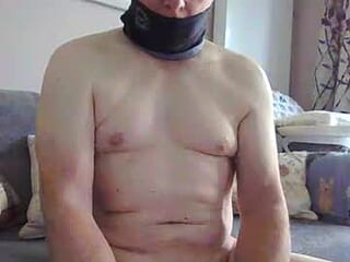 oldmanplays live webcam thumbnail