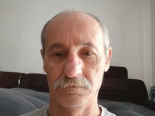 oleg049 live webcam thumbnail