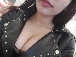 OMG_Darling live webcam thumbnail