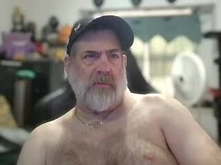 omegablack71 live webcam thumbnail