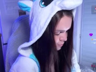 online_may live webcam thumbnail