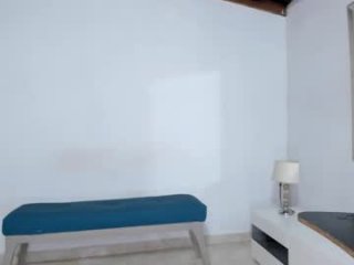 only_dani01 live webcam thumbnail