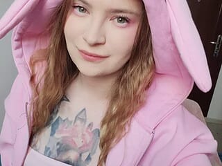 onlymeow live webcam thumbnail
