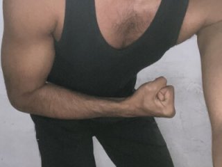 OooYessboyy live webcam thumbnail