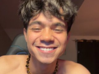 OopsAgain_ live webcam thumbnail
