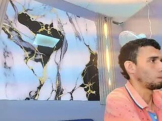 oscar_evans1 live webcam thumbnail