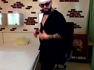 oscarwills live webcam thumbnail