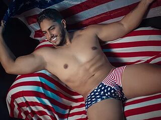 owen-pierces live webcam thumbnail