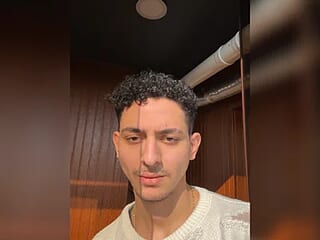 Ozgurcx live webcam thumbnail