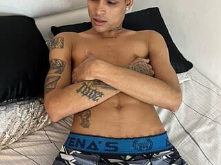 Ozuna_Demmers live webcam thumbnail