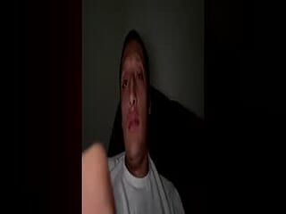 ozzyd69531152 live webcam thumbnail