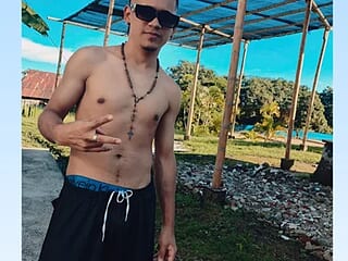 Paaisa___ColHot live webcam thumbnail